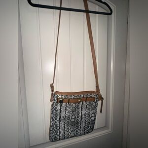 Stylish Snake Print Women's Bag with Tan Accents